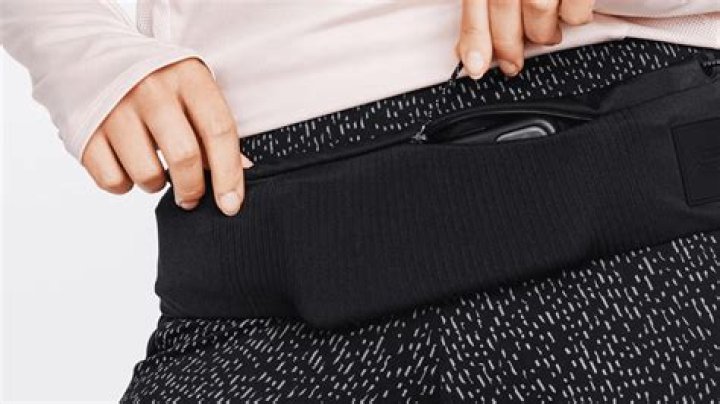 15 Best Running Belts to Carry Your Keys, Phone & Gels